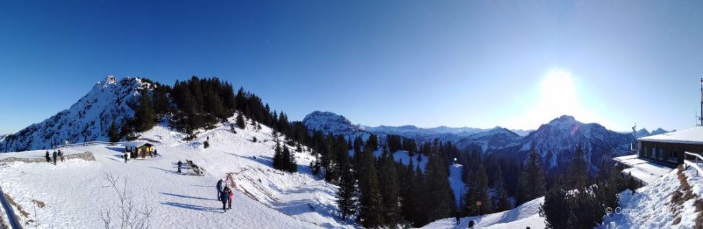 Blick in die Tiroler Alpen vom Tegelberg
